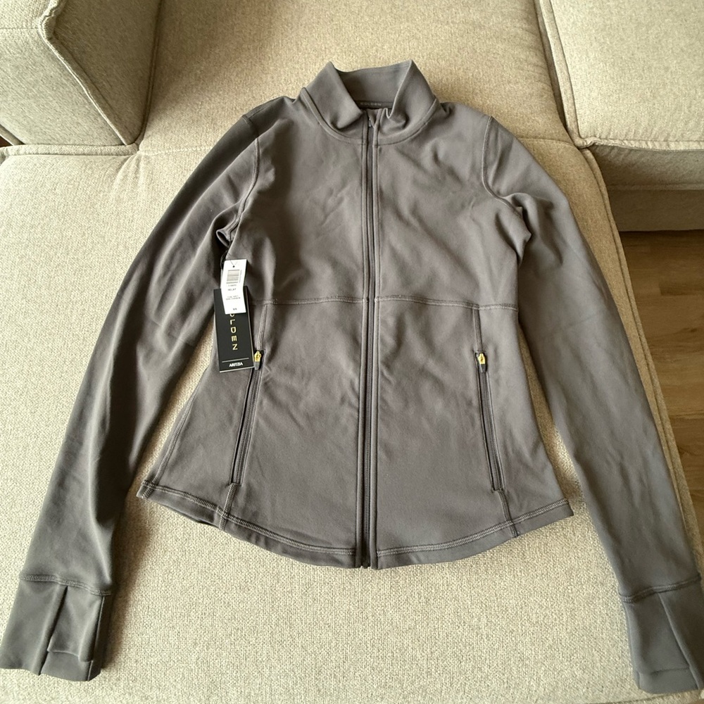 Aritzia golden life relay zip-up